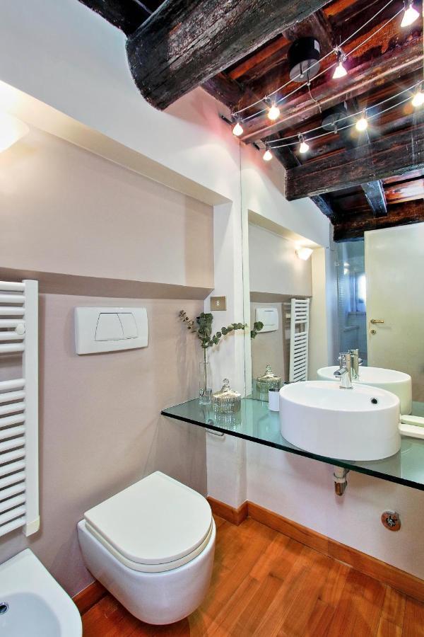 Rent In Rome Trevi Fountain Suite Exterior foto