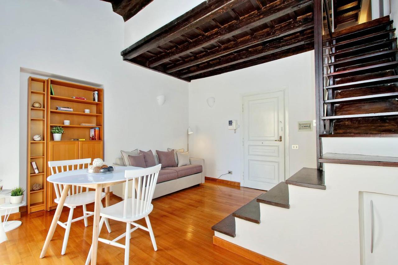 Rent In Rome Trevi Fountain Suite Exterior foto