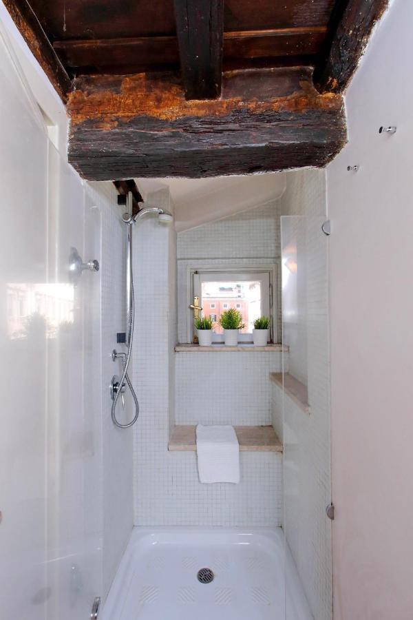 Rent In Rome Trevi Fountain Suite Exterior foto